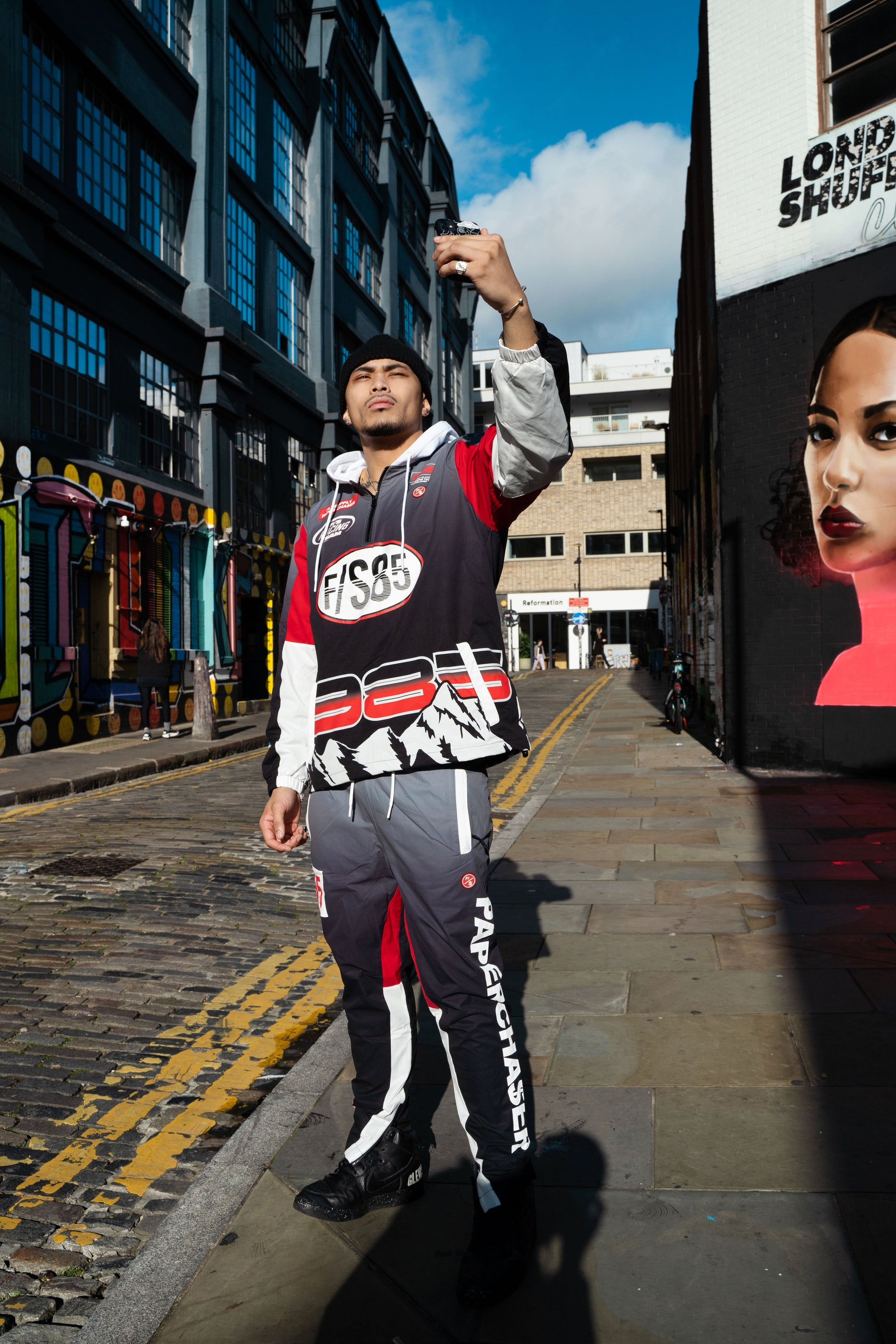 Paperchaser Jogger (Black) - Concordia Style Boutique