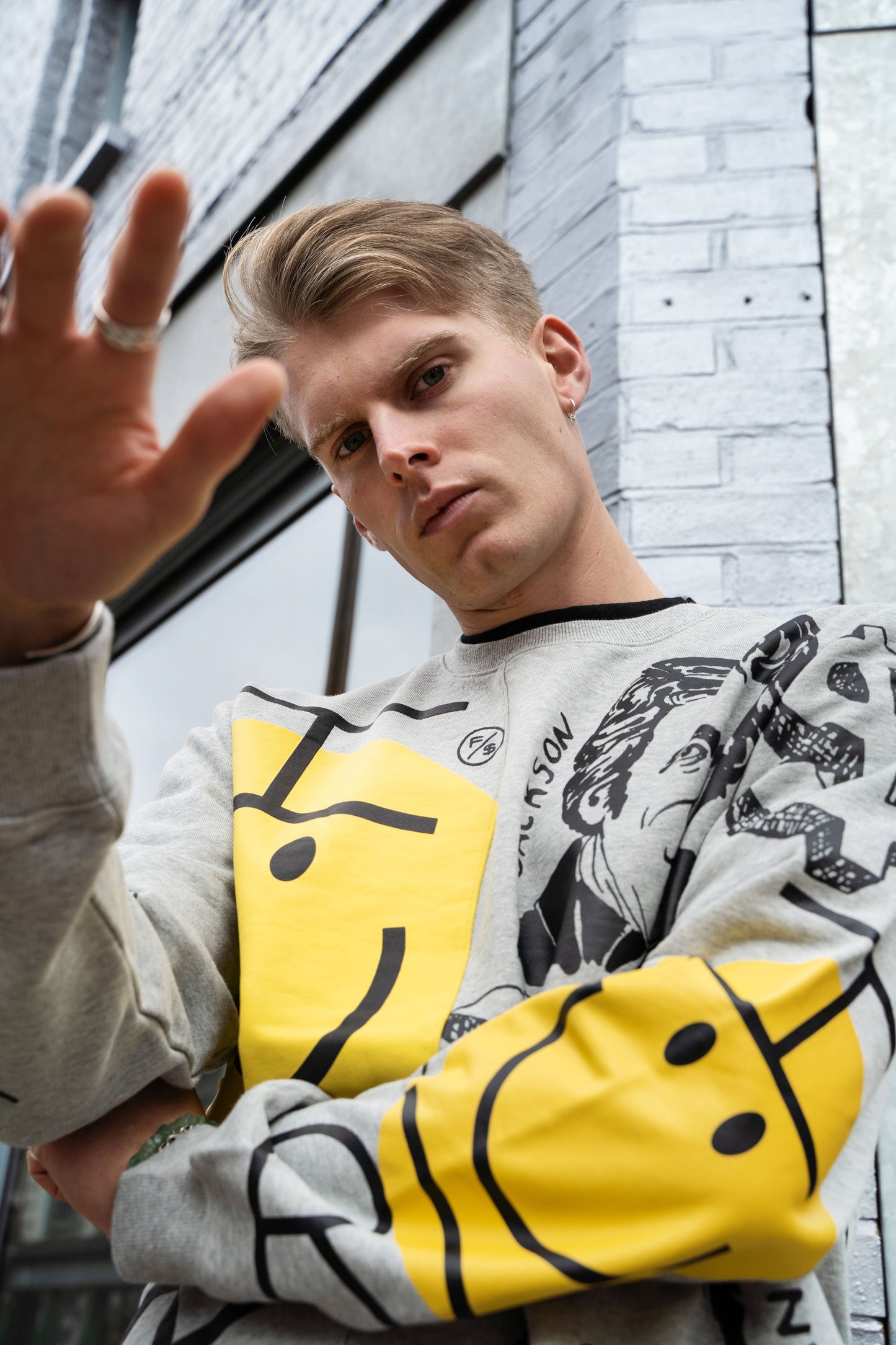 New Rich Crewneck Sweater (Heather Grey) - Concordia Style Boutique