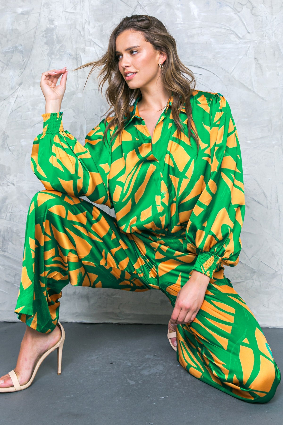 ALWAYS ABOUT YOU WOVEN TOP - Concordia Style Boutique