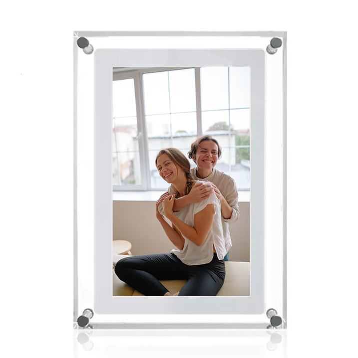 Motion Video Frame - Concordia Style Boutique