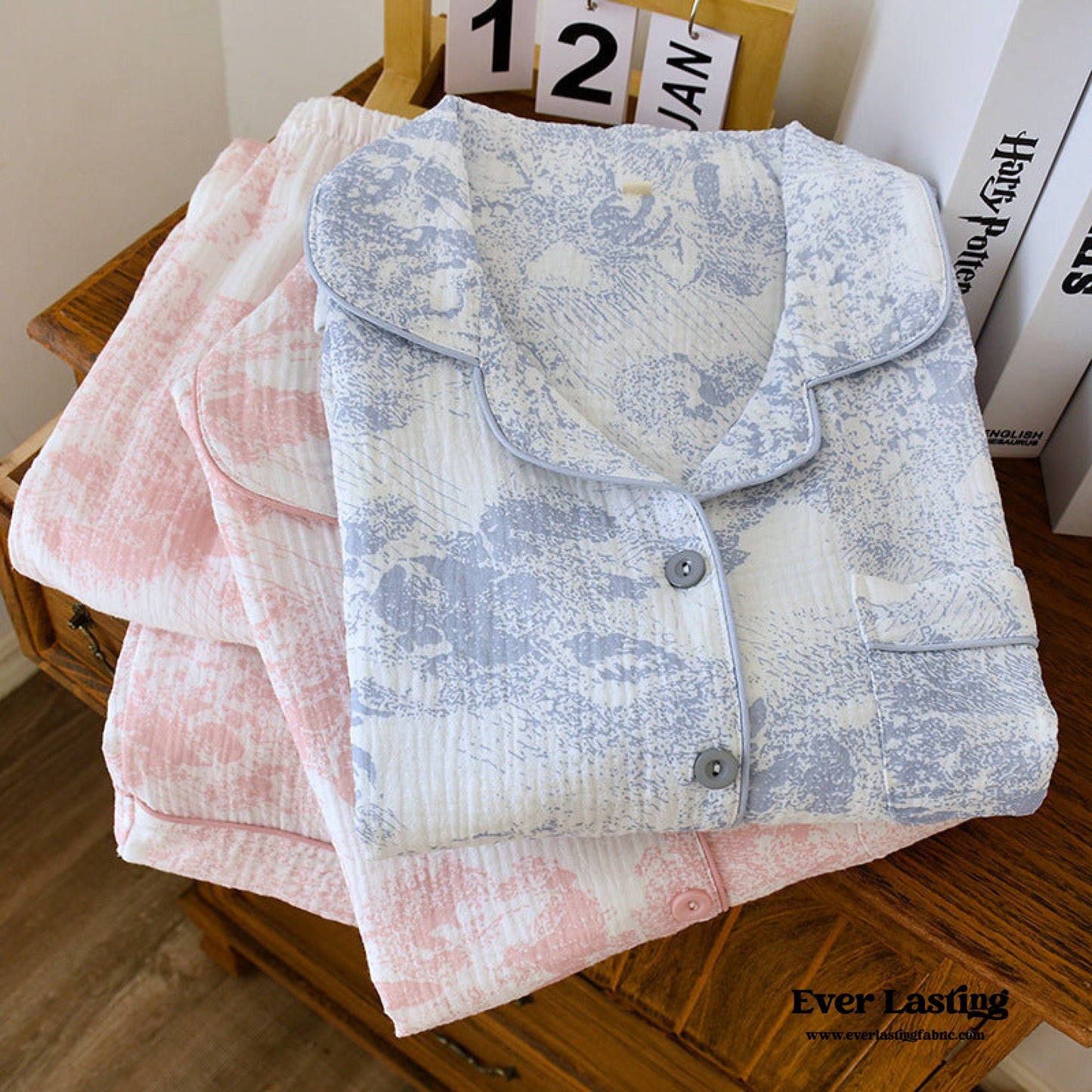 French Cottage Long Sleeves and Pants Cotton Pajama Set / Blue