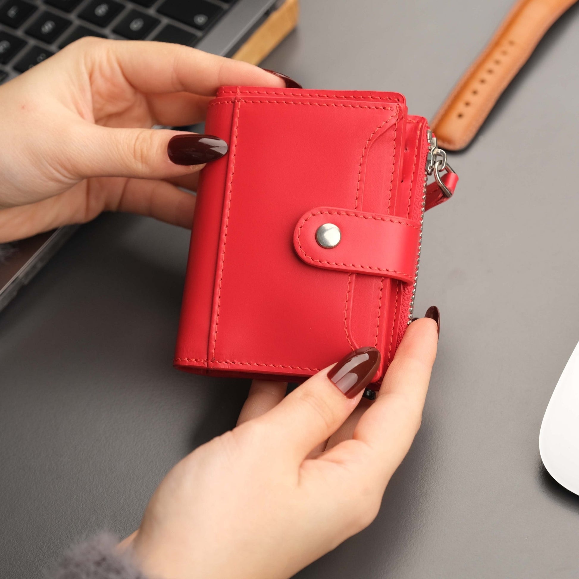 Glenrock Red Leather Pop-up Cardholder Wallet - Concordia Style Boutique
