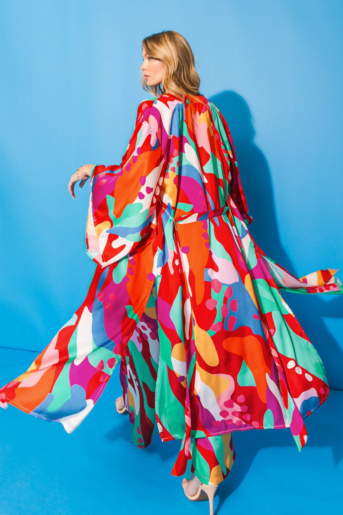 CANCUN GETAWAY SATIN MIDI KIMONO - Concordia Style Boutique