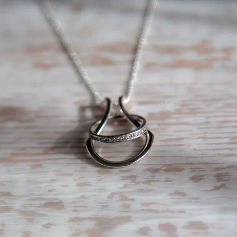 RINGHOLDER NECKLACE - Concordia Style Boutique