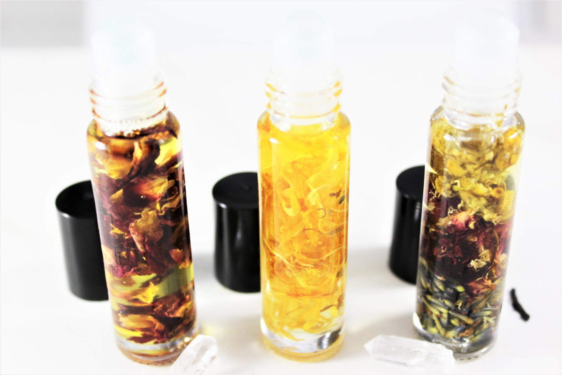 Organic Essential Oil Perfume Blend / Perfume Oil / Organic Perfume / Lavender / Vanilla / Patchouli / Hippie Oil Blend / Roll on perfume - Concordia Style Boutique