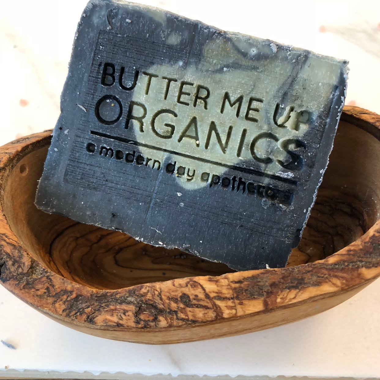 Organic Lemongrass Mint with Activated Charcoal and French Green Clay / VEGAN SOAP / PALM FREE - Concordia Style Boutique