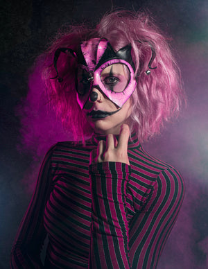 Descriptive image text