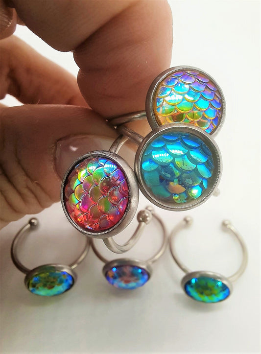Iridescent 10mm Mermaid Scale Finger Cuff Ring