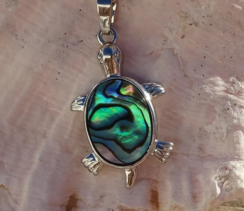 Abalone / Paua Seashell Small Sea Turtle Pendant Necklace