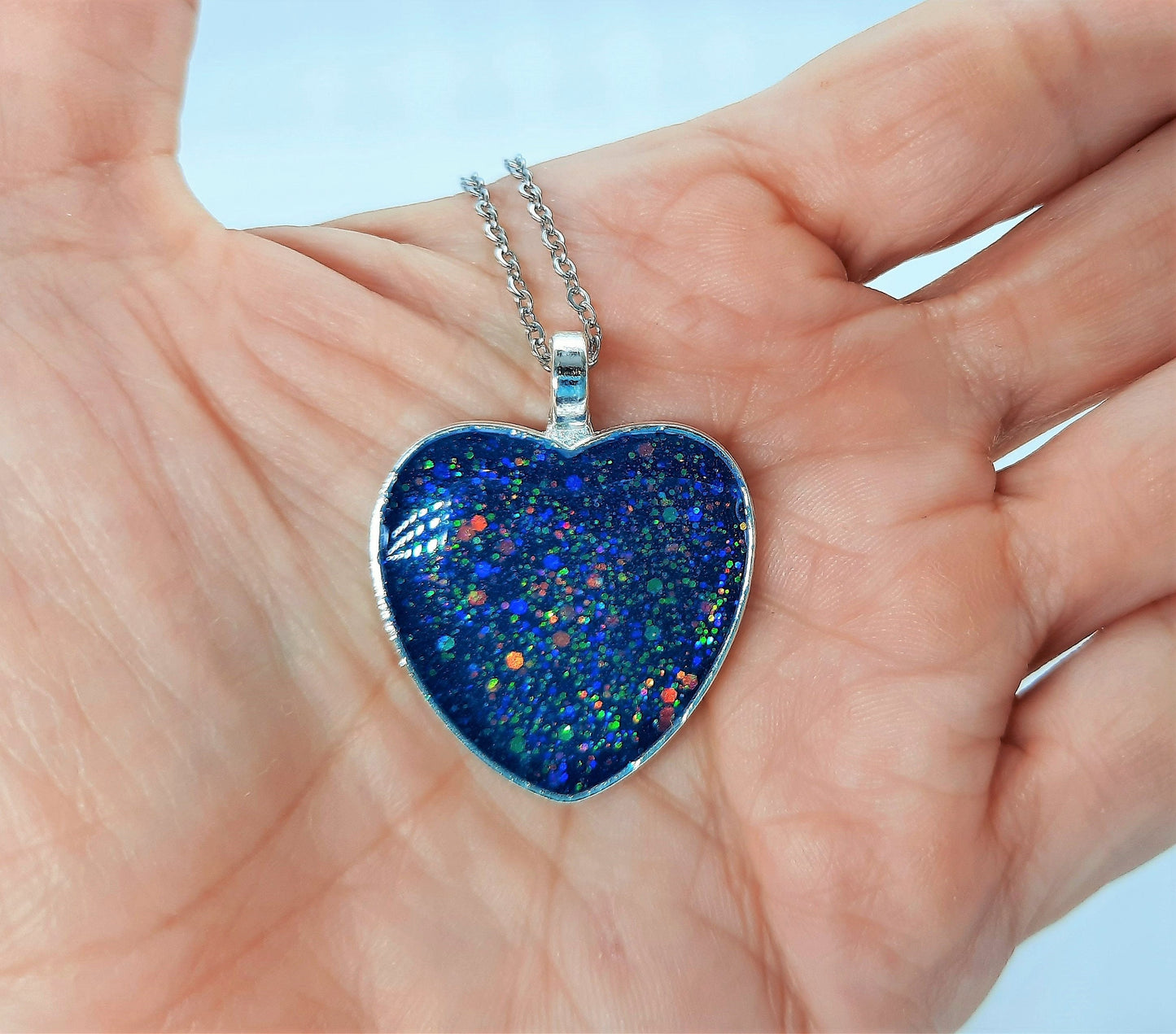 Resin Heart Pendant Necklace