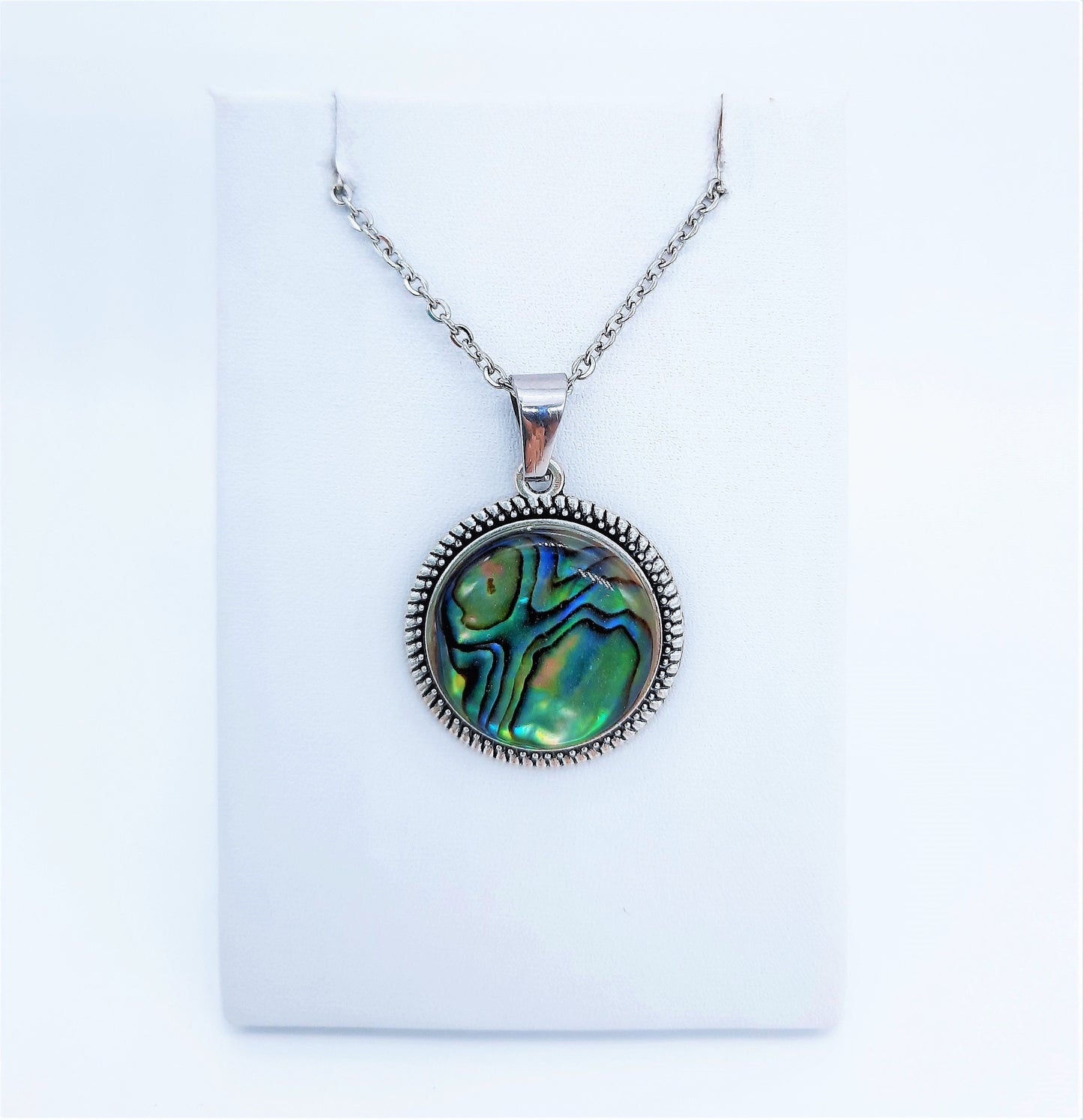 Abalone / Paua Seashell Tibetan Style Pendant Necklace