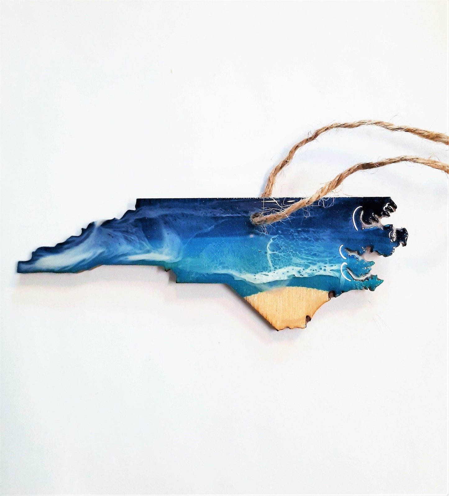 Resin on Wood Seascape US State Christmas Ornament