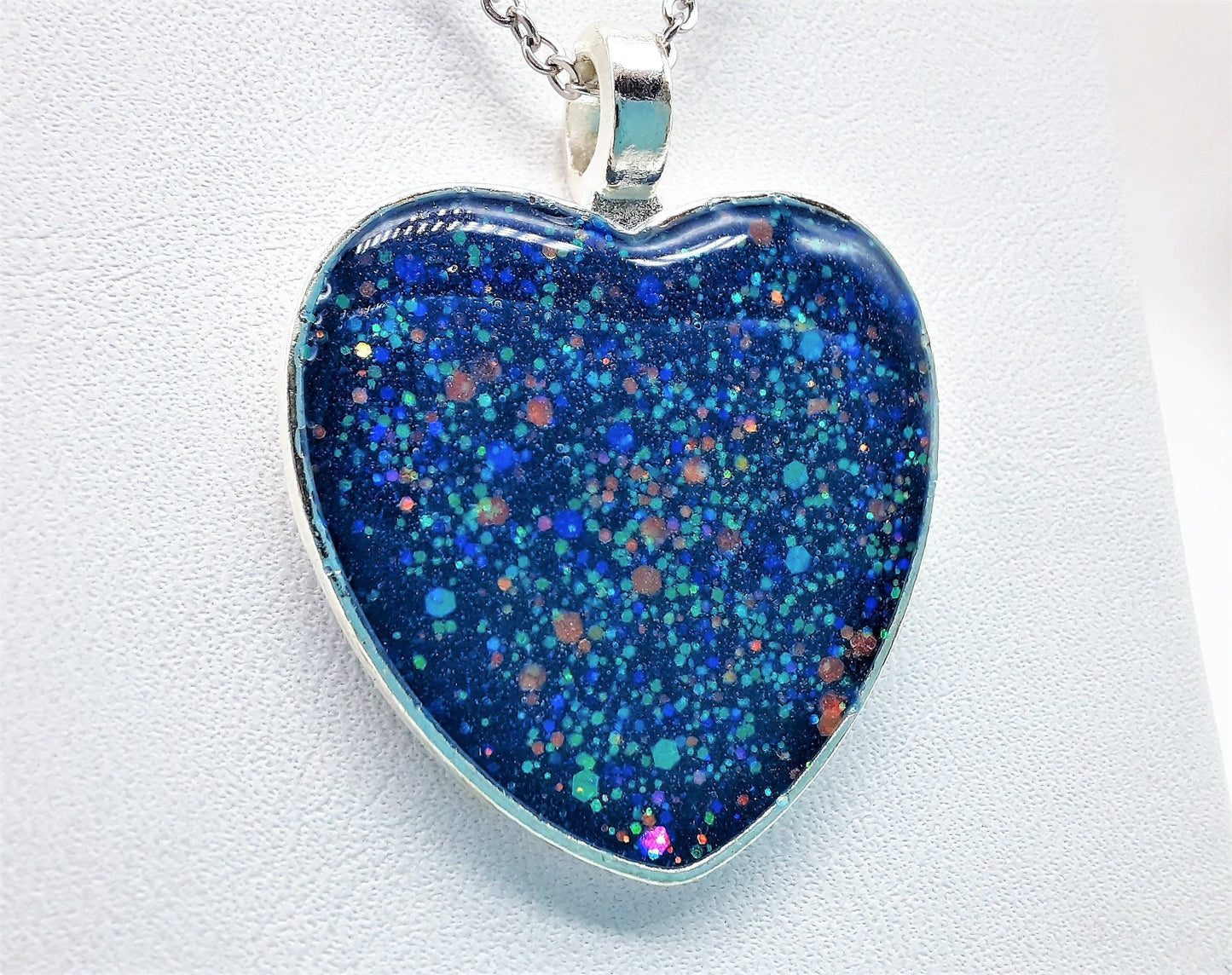 Resin Heart Pendant Necklace