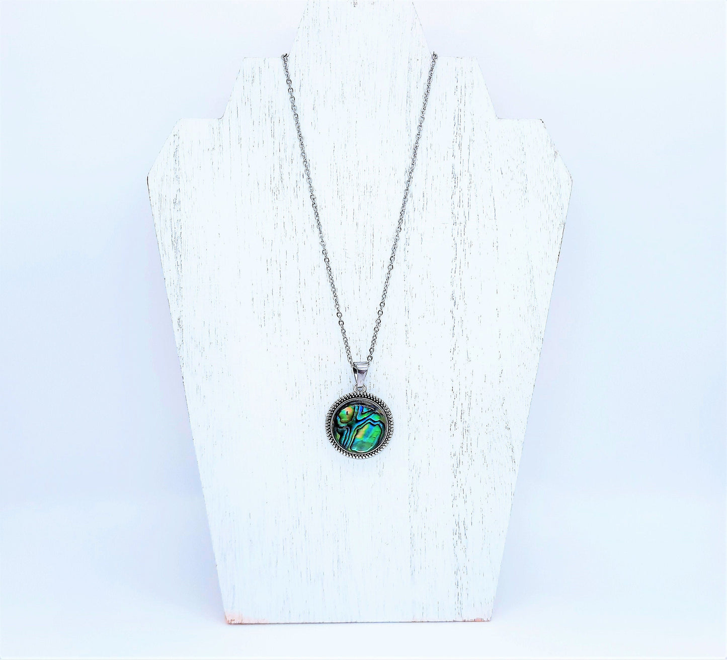 Abalone / Paua Seashell Tibetan Style Pendant Necklace