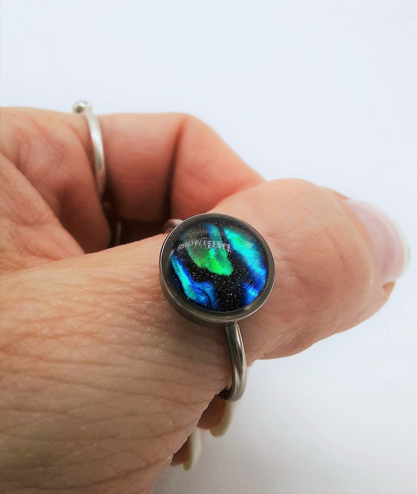Abalone / Paua Seahhell Stainless Steel Cuff Finger Ring, Size 8