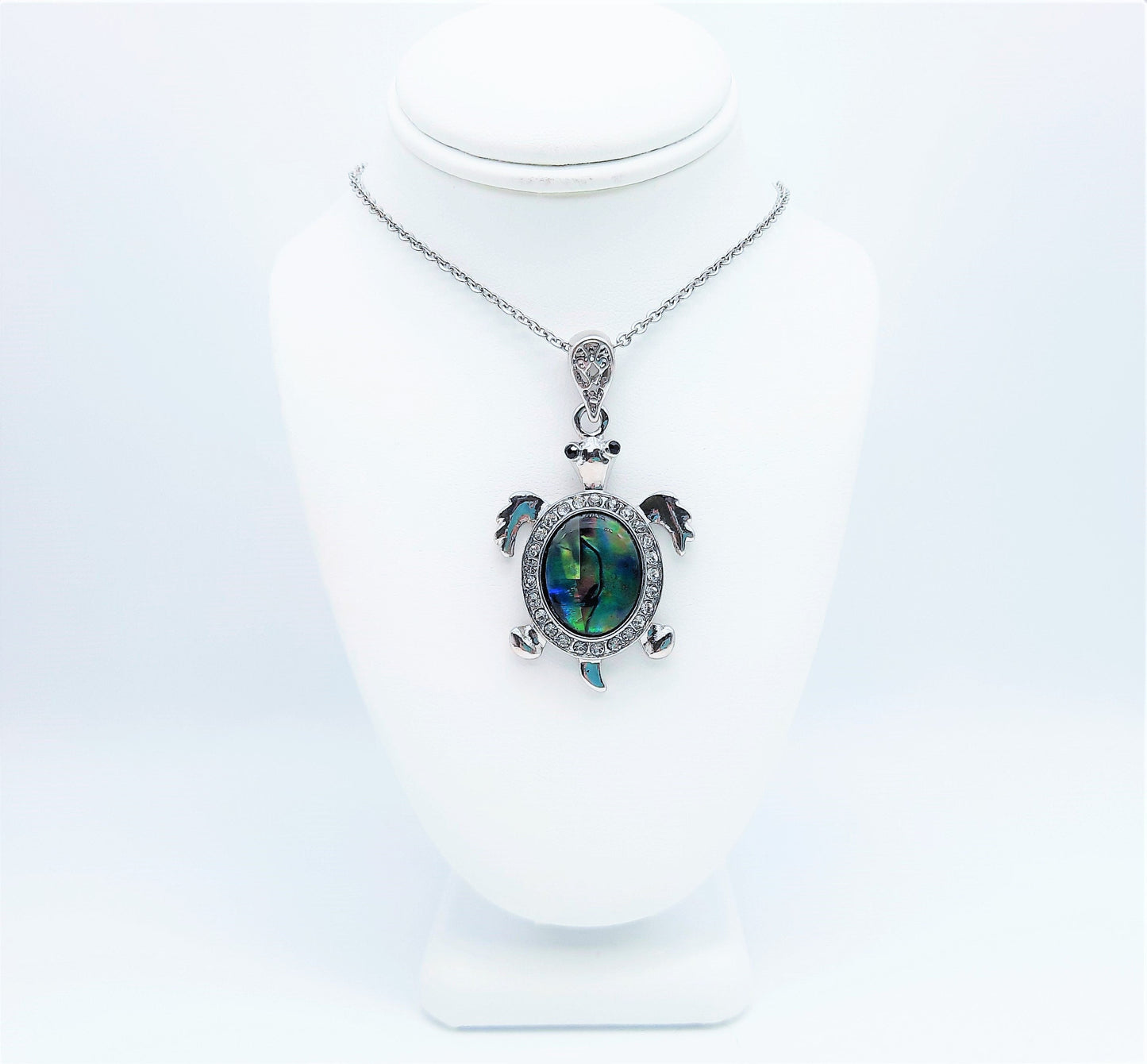 Abalone / Paua Seashell Sea Turtle Pendant Necklace
