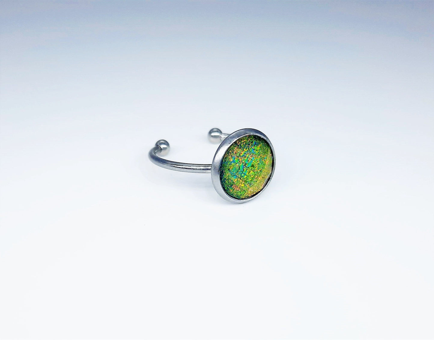 Iridescent Green / Copper Rhinestone Finger Cuff Ring, Size 7