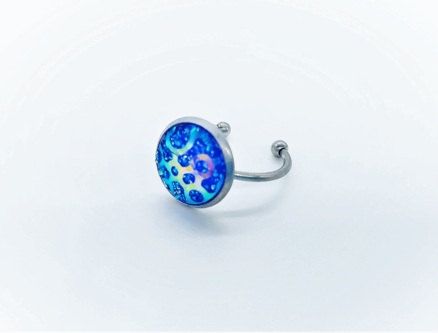 Iridescent Blue Resin Cuff Finger Ring, Size 7