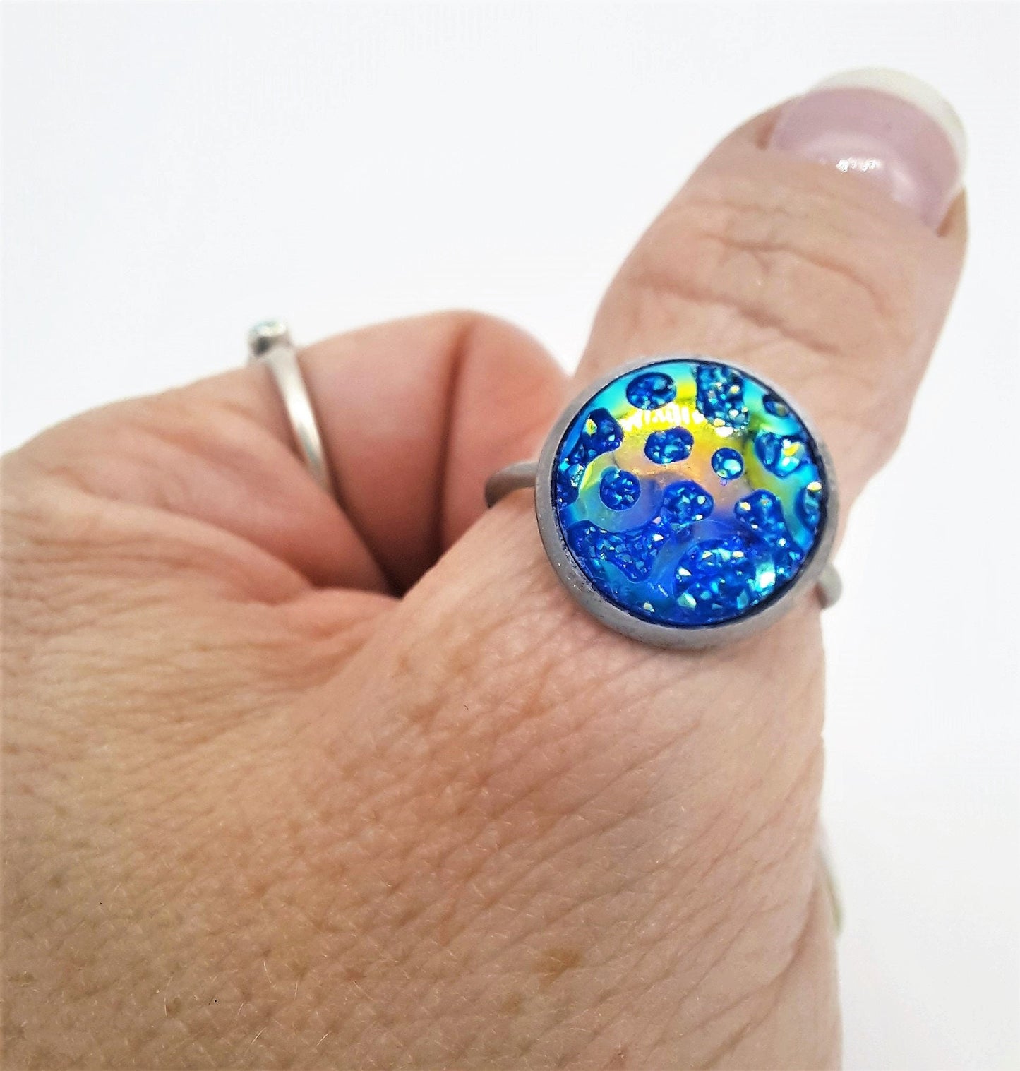 Iridescent Blue Resin Cuff Finger Ring, Size 7