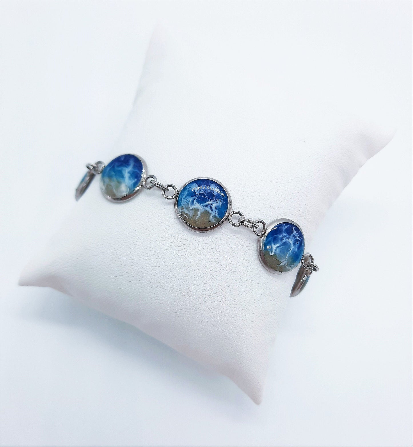 Small Circle Resin Seascape Link Bracelet