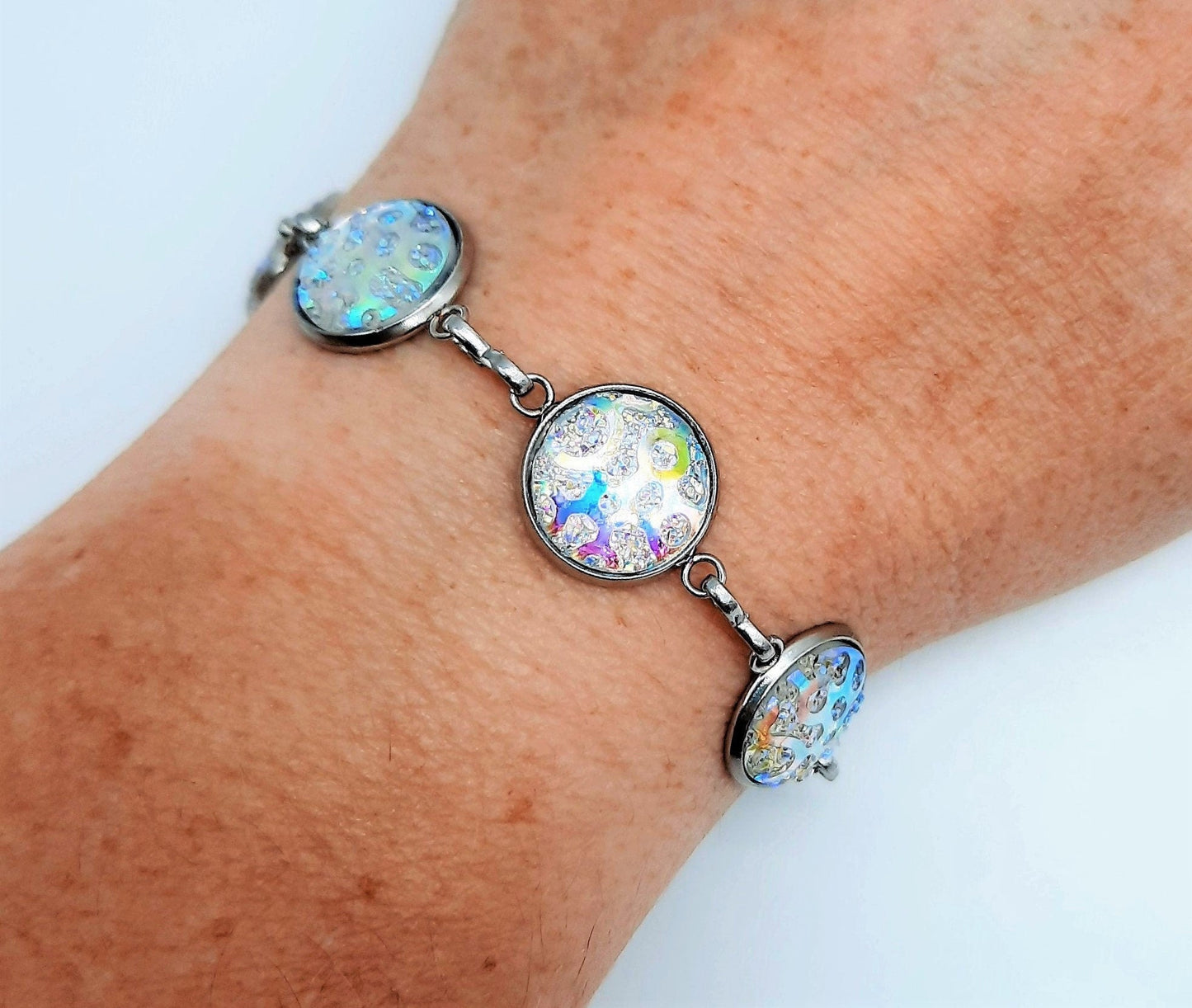 Iridescent White Resin Link Bracelet