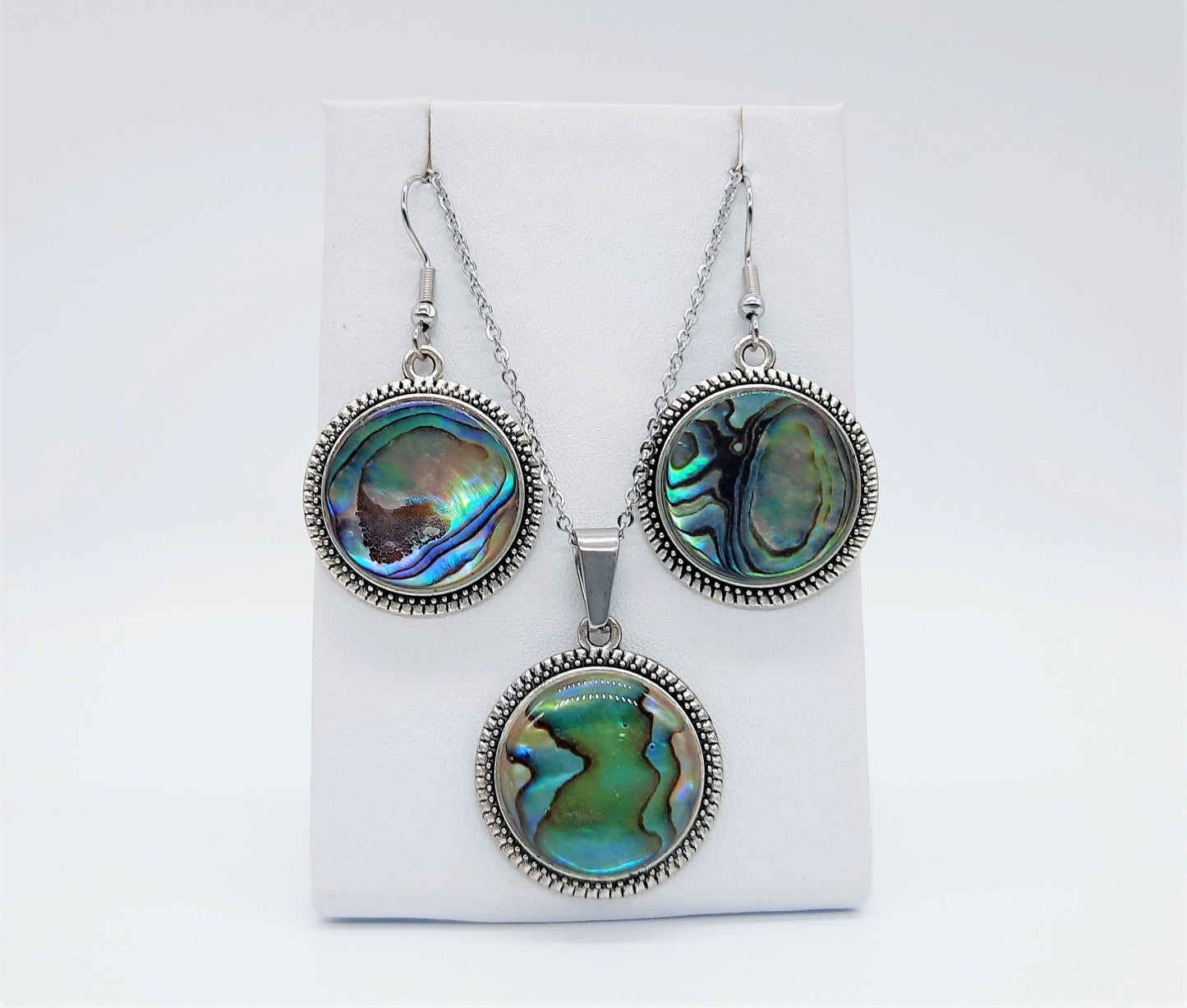 Abalone / Paua Seashell Tibetan Style Pendant Necklace & Earring Set
