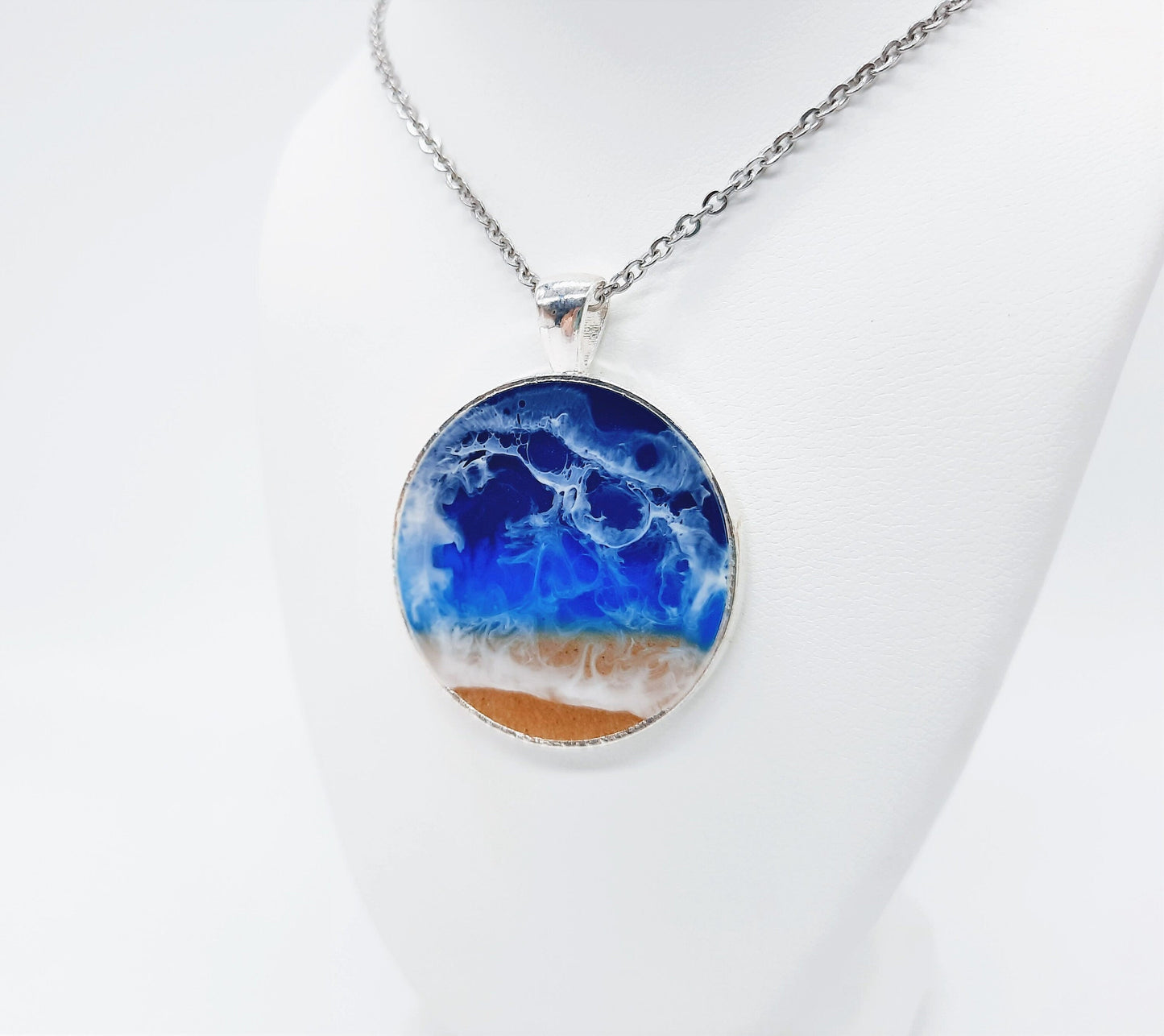 Large Circle Resin Seascape Necklace