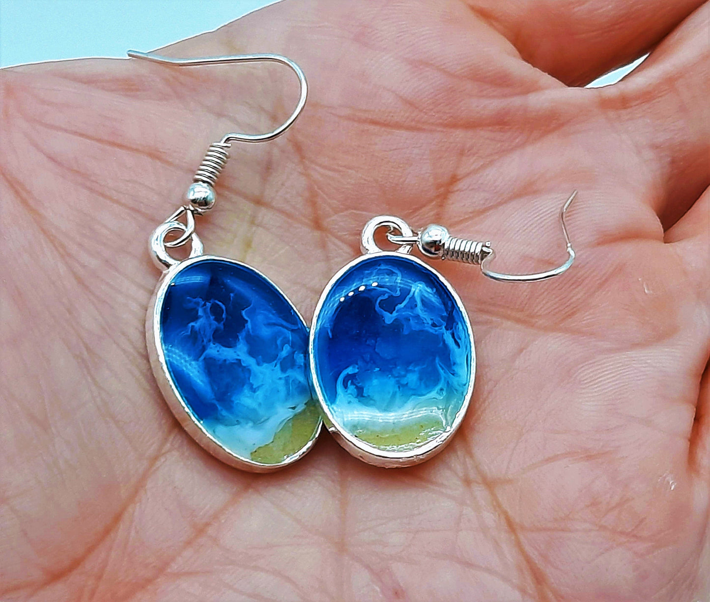 Small Oval Resin Seascape Necklace & Earring Set
