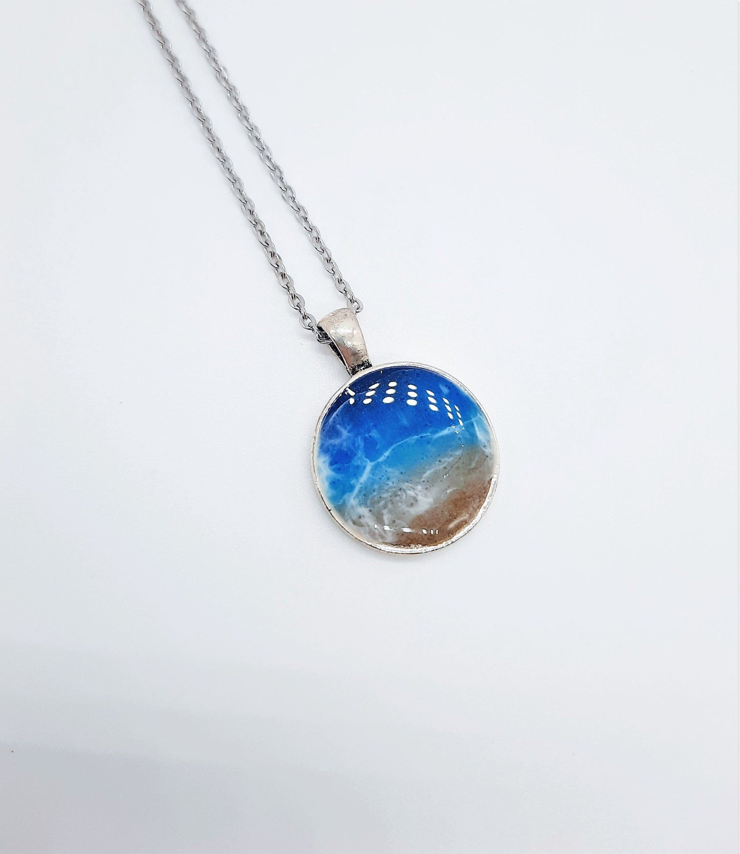 Medium Circle Resin Seascape Necklace