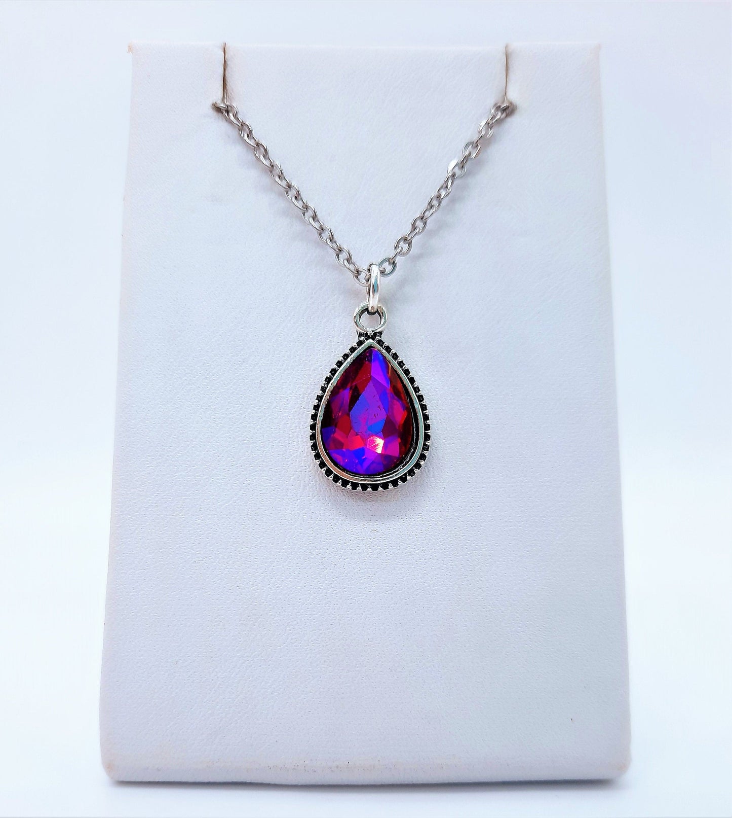 Antique Red Rhinestone Teardrop Necklace