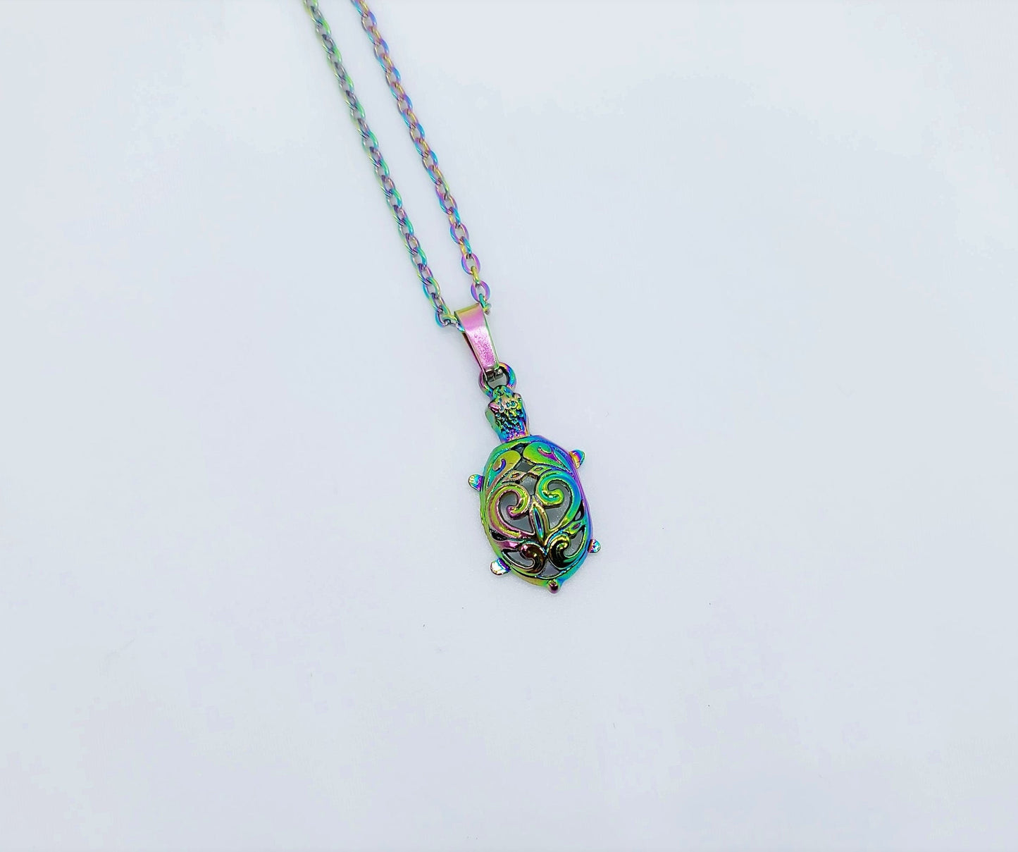 Rainbow Chromium Turtle Necklace