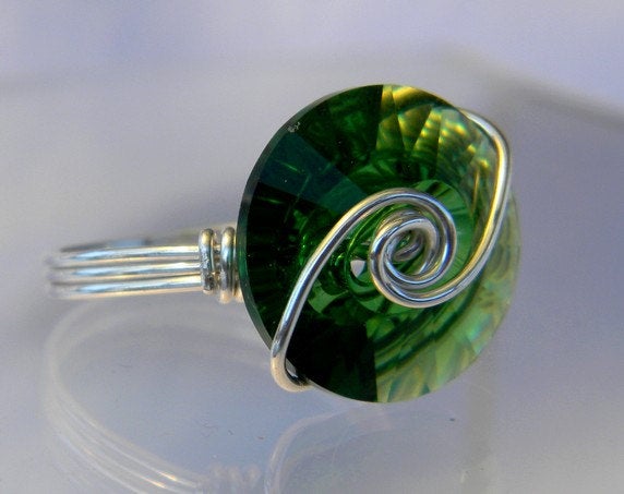 Sterling Silver Crystal Moss Green Round Ring