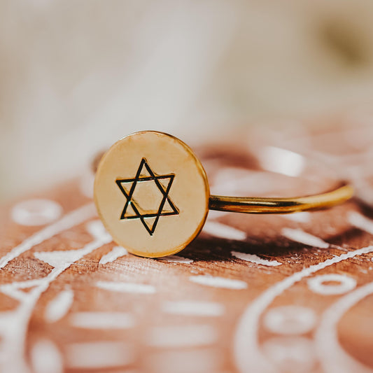 Star of David Dainty Gold or Silver Ring