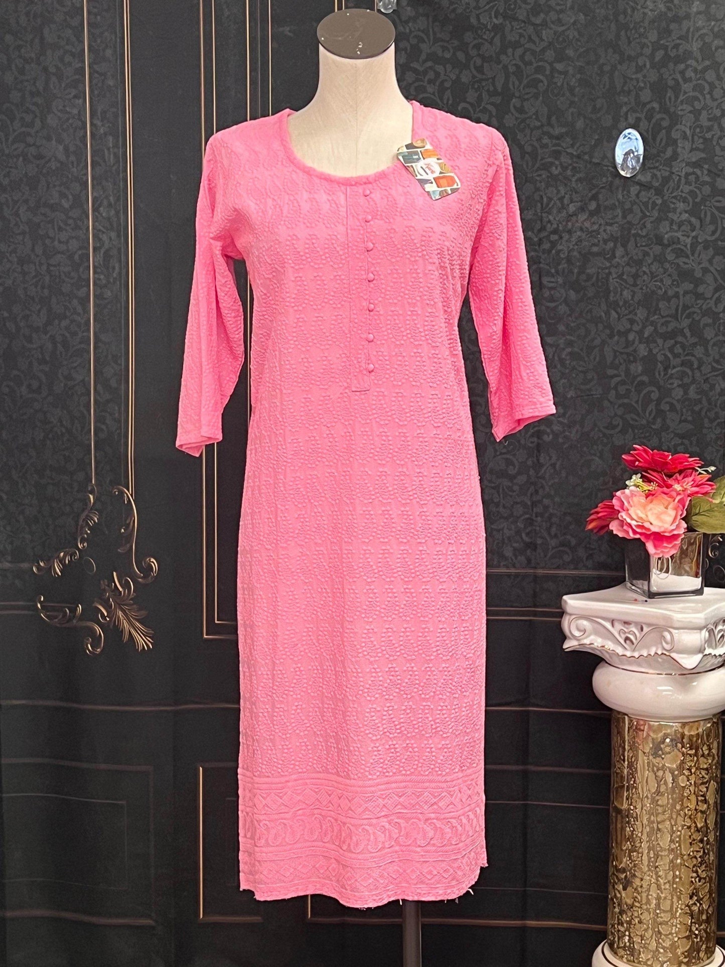chikankari kurti