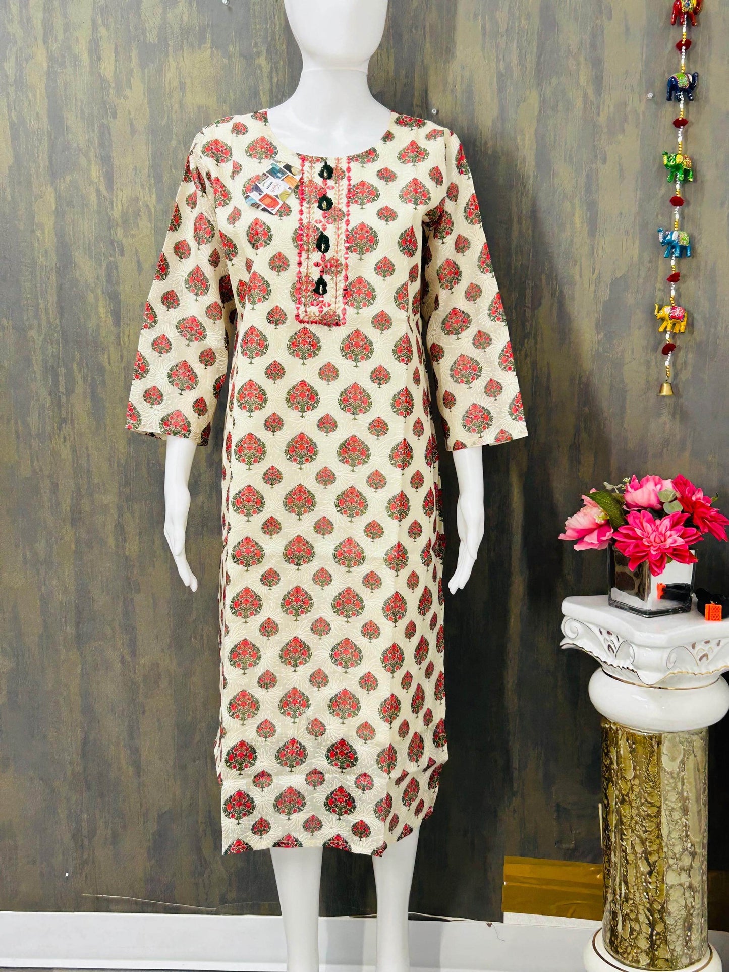 Cotton chikankari kurti