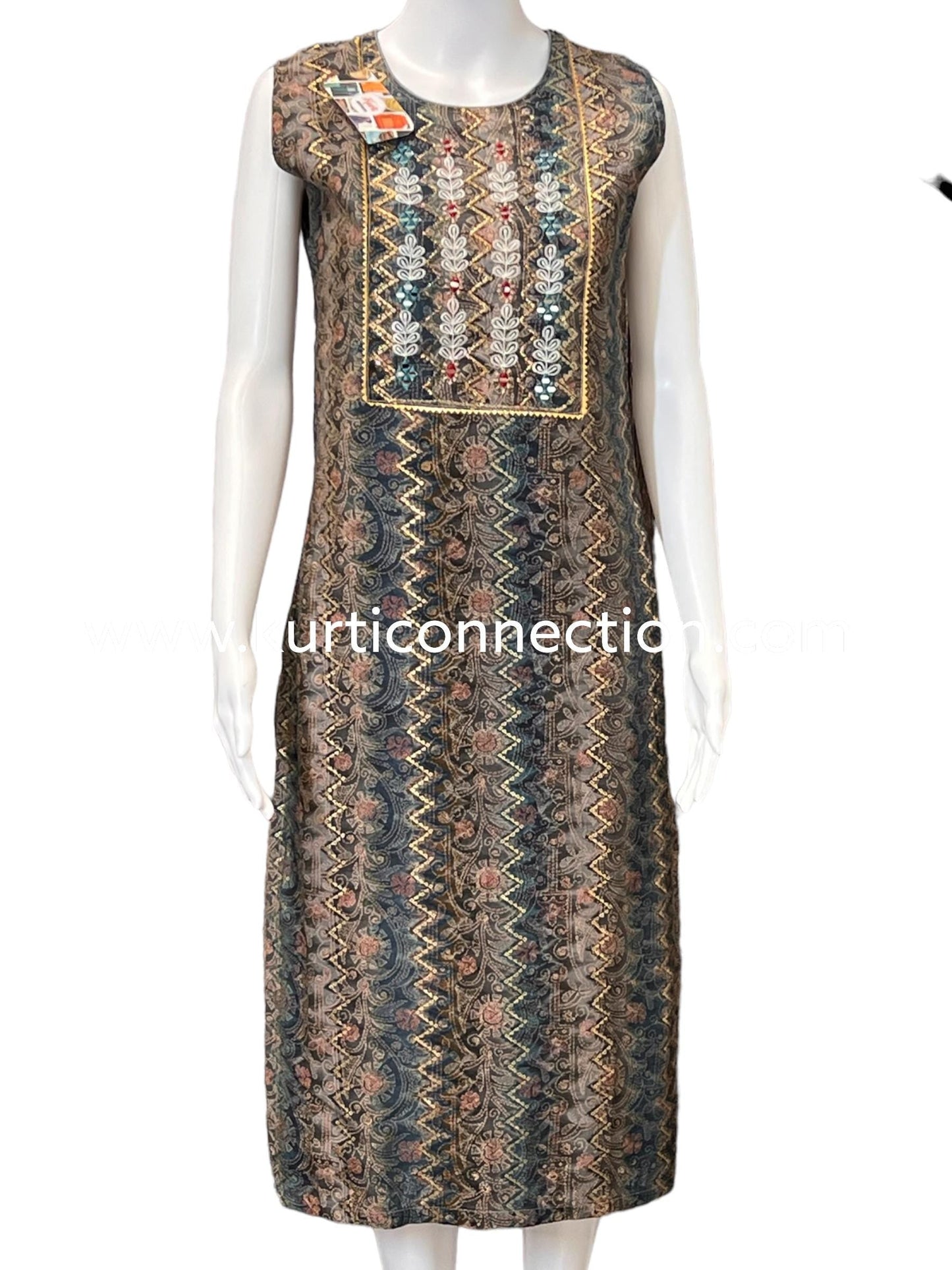 Chanderi silk suit with stretchable pant