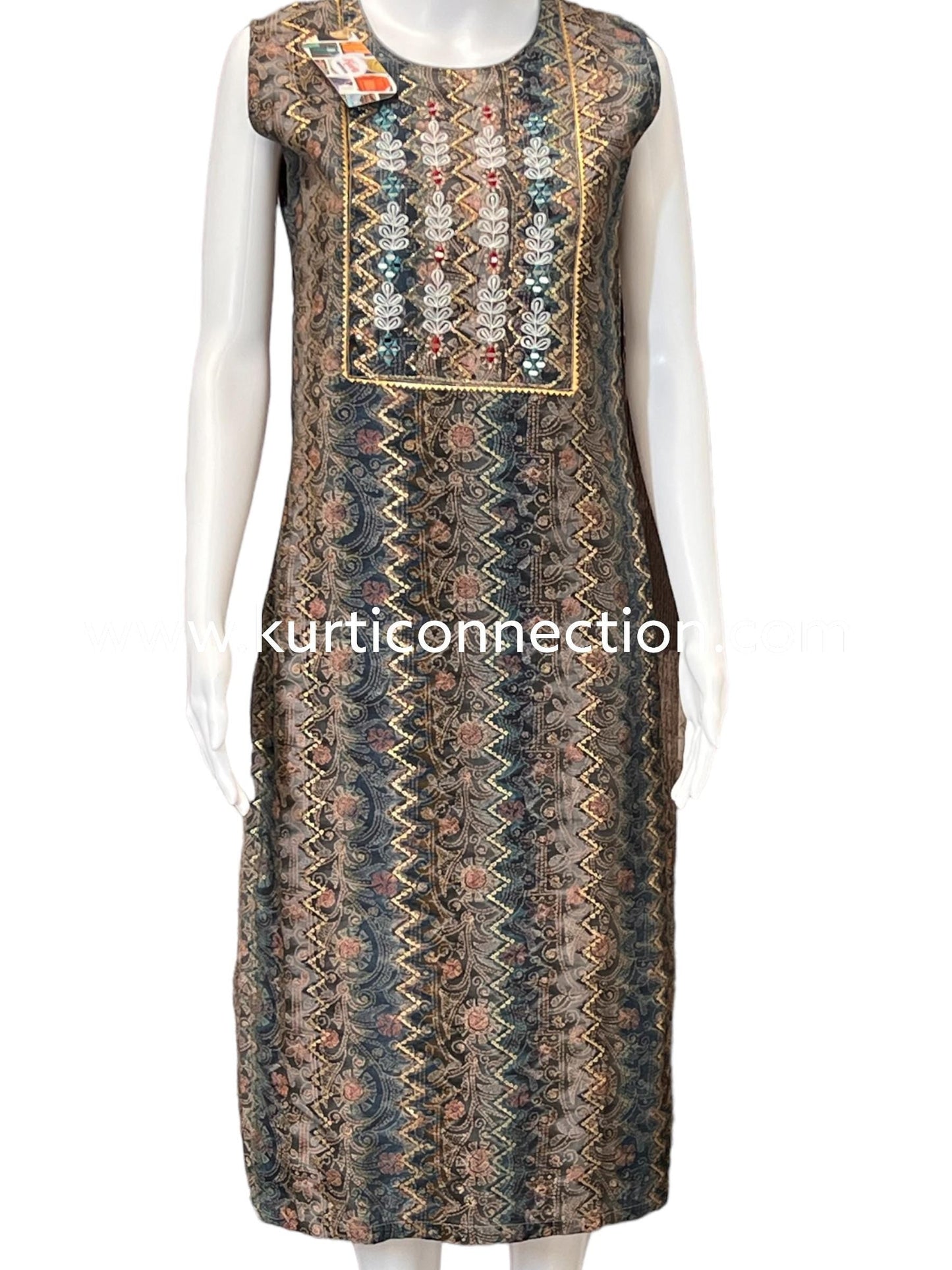 Chanderi silk suit with stretchable pant