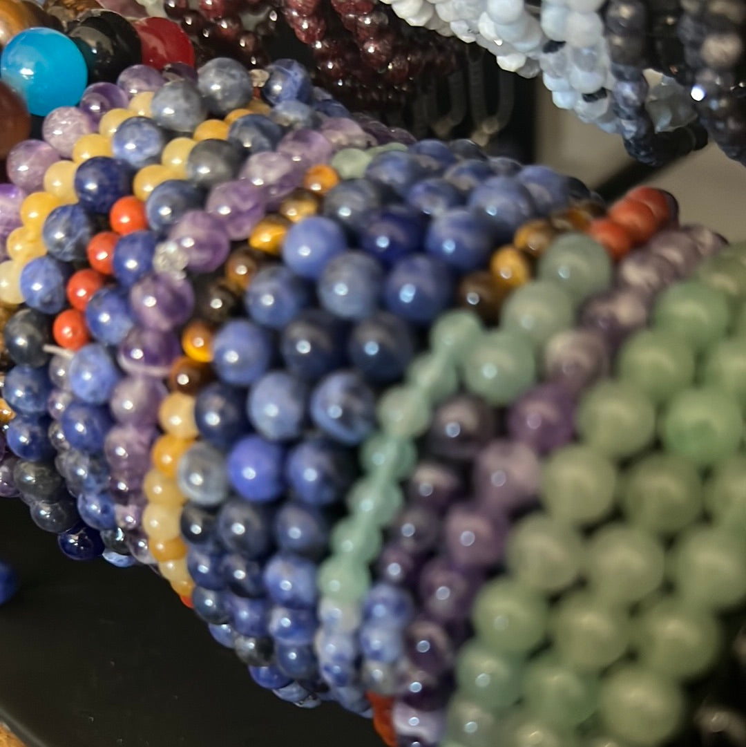 Lapis Lazuli stone bracelet - Healing stone - Concordia Style Boutique