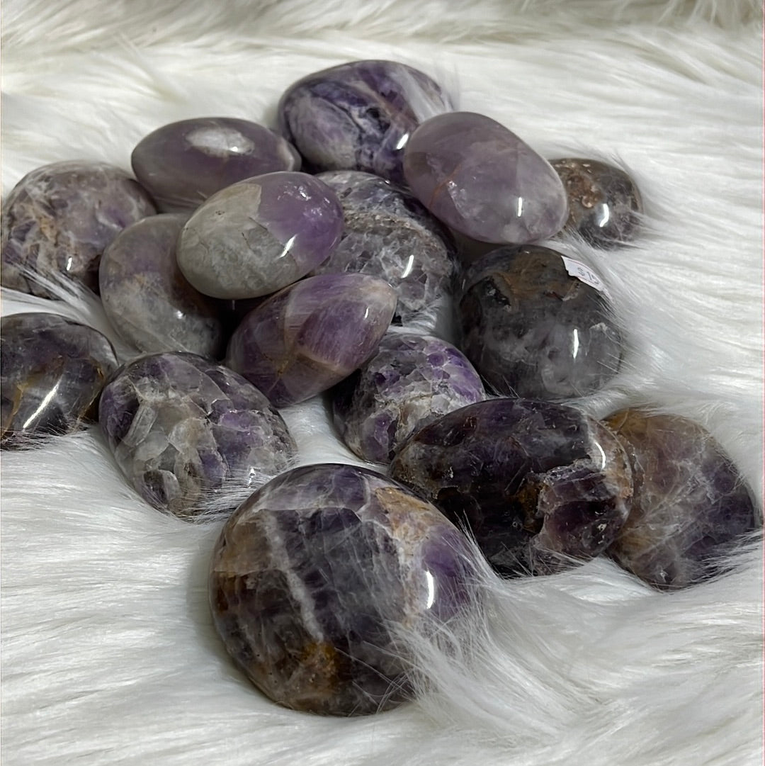 Amethyst Tumble Worry stone - Concordia Style Boutique