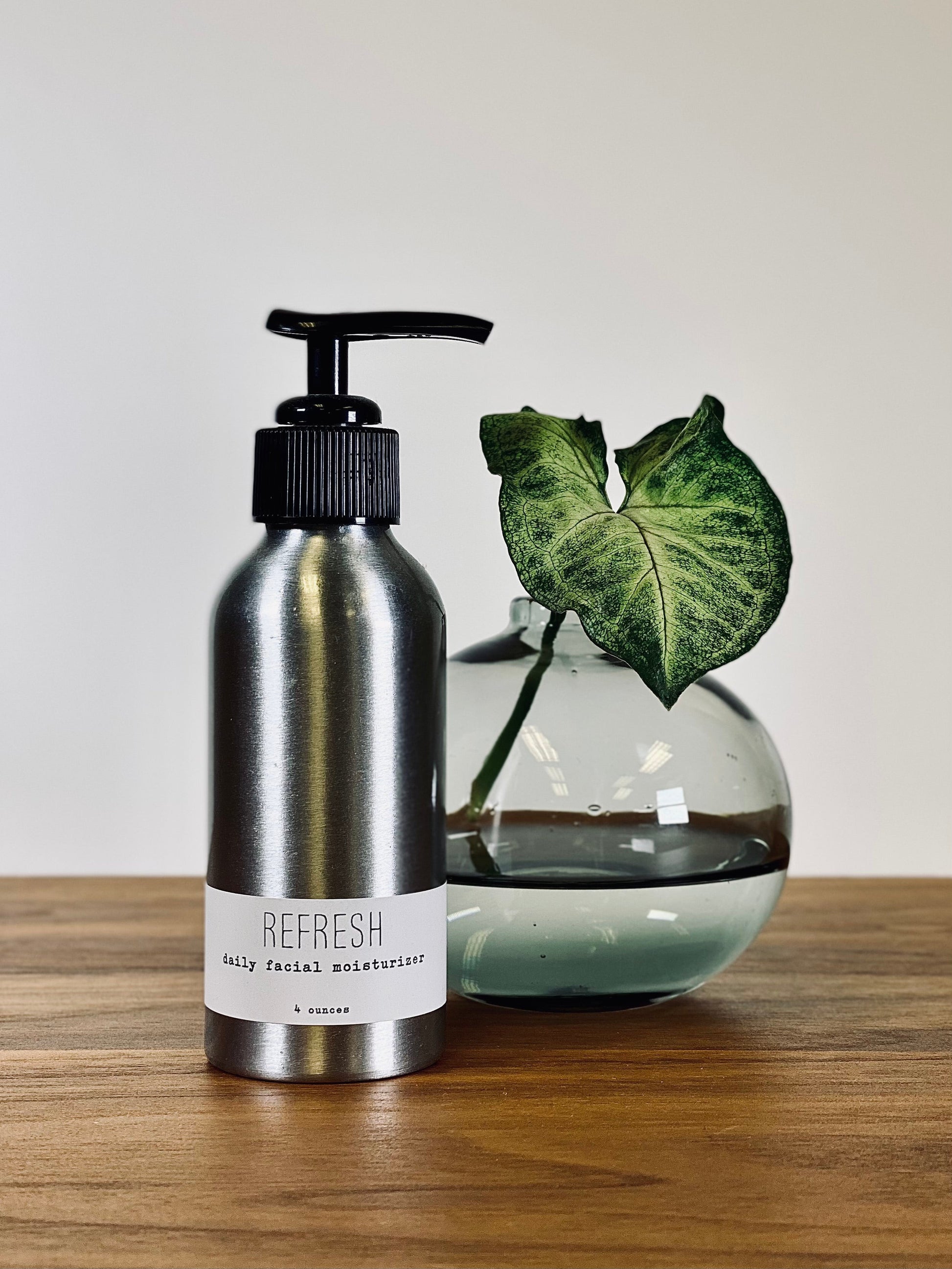 Refresh - Daily Facial Moisturizer - Aluminum - Concordia Style Boutique