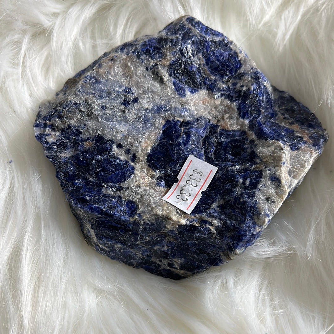 Jumbo Sunset Sodalite - Raw healing stone - Concordia Style Boutique