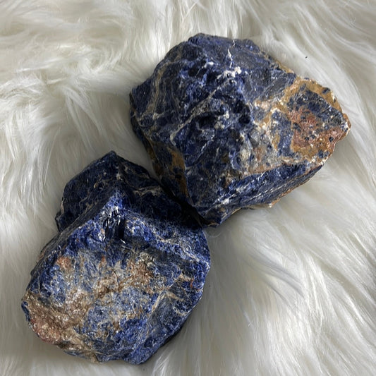 Jumbo Sunset Sodalite - Raw healing stone - Concordia Style Boutique