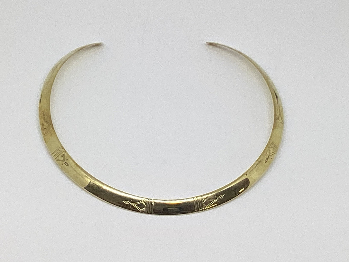 Tuareg hammered choker etched