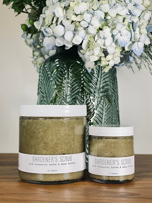 Gardener's Scrub - Concordia Style Boutique
