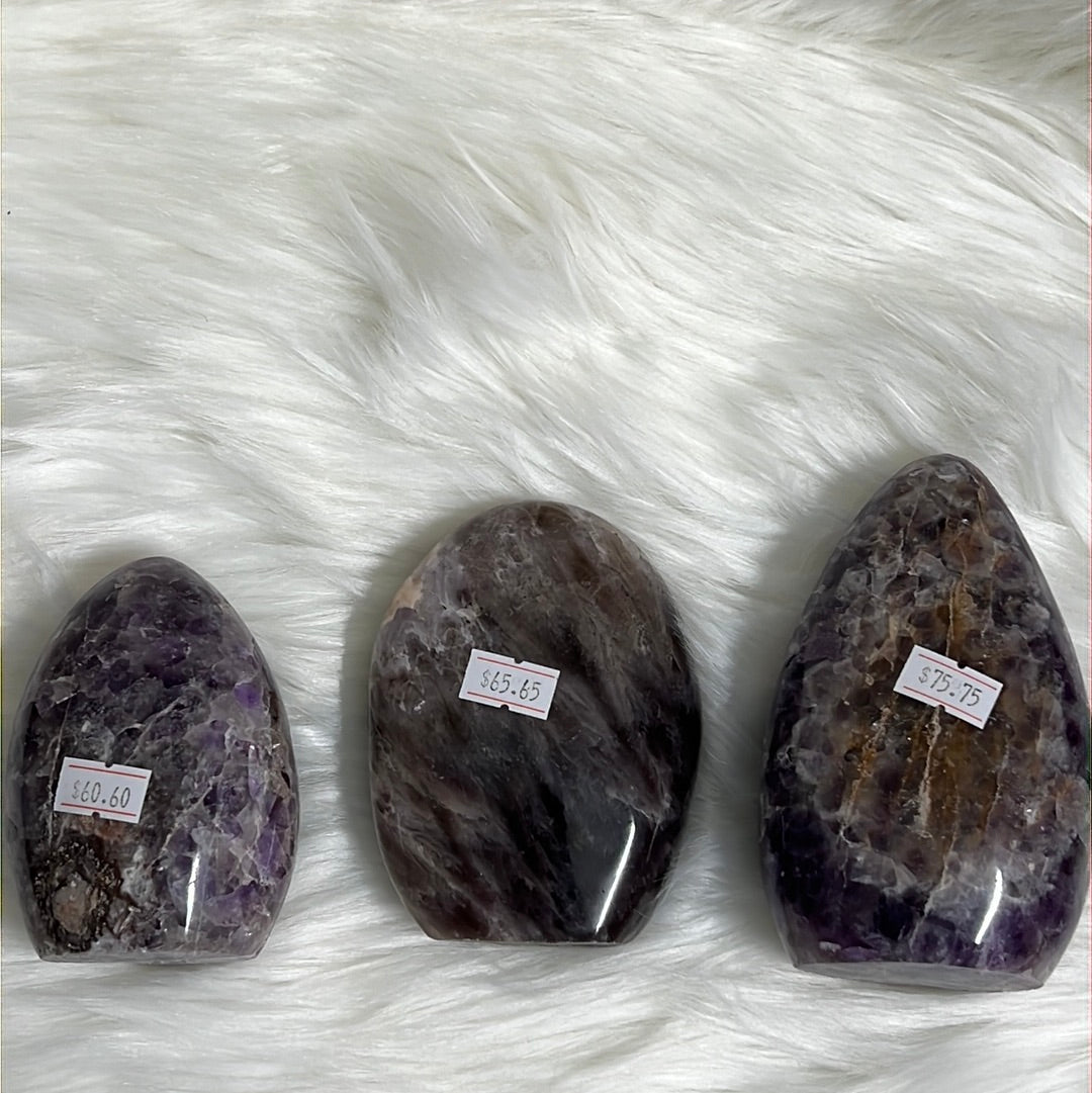 Amethyst crystal for desk decor - Concordia Style Boutique
