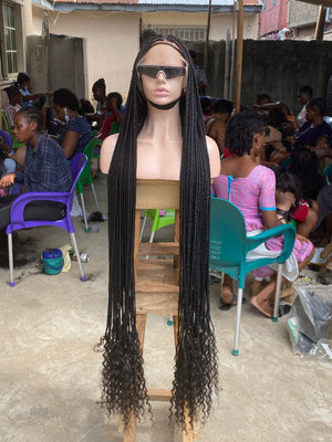 Descriptive image text