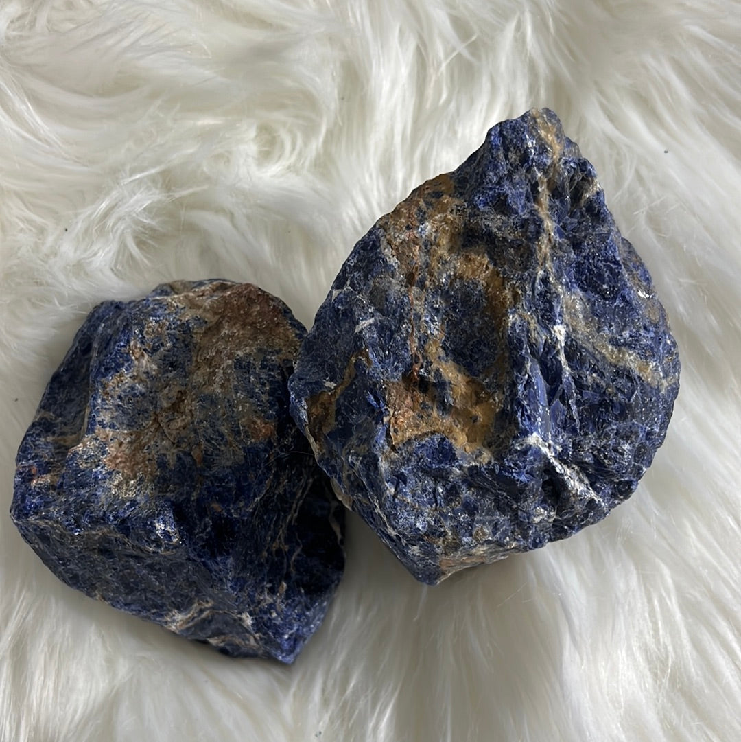 Jumbo Sunset Sodalite - Raw healing stone - Concordia Style Boutique