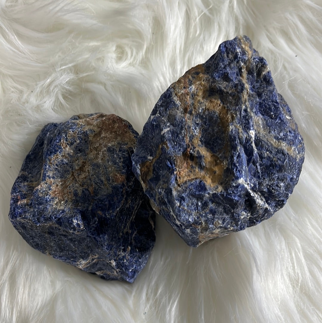 Jumbo Sunset Sodalite - Raw healing stone - Concordia Style Boutique