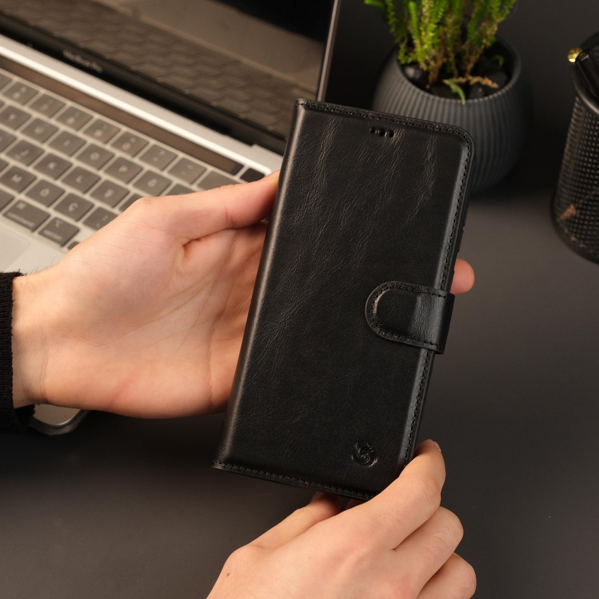 Leather Samsung Galaxy S25 Plus Wallet Case | Buffalo - Concordia Style Boutique