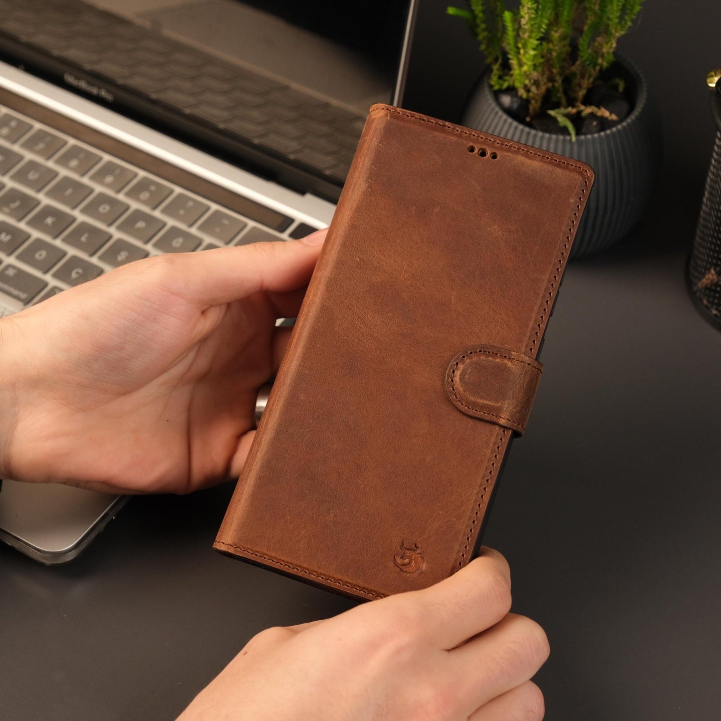Leather Samsung Galaxy S25 Ultra Wallet Case | Buffalo - Concordia Style Boutique
